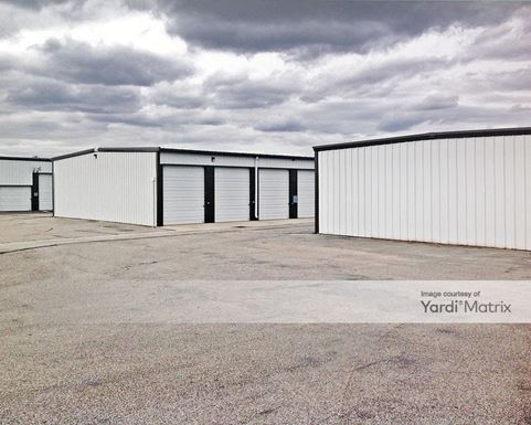 Source URL: https://cdnsc.rentcafe.com/dmslivecafe/3/1073667/1073667-1-4.jpg?width=-1&height=385&quality=80