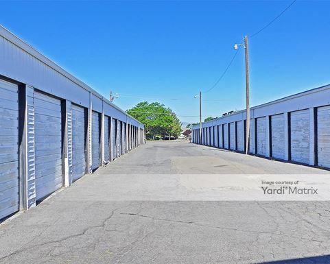 Source URL: https://cdnsc.rentcafe.com/dmslivecafe/3/1073672/1073672-1-2.jpg?width=-1&height=385&quality=80