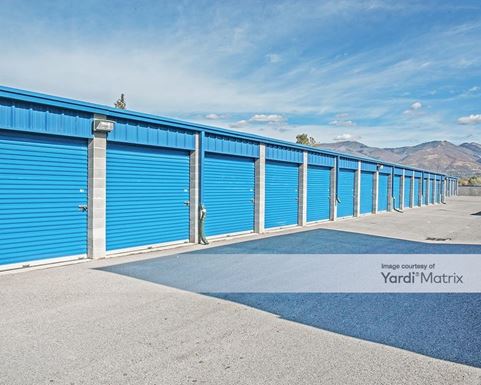 Source URL: https://cdnsc.rentcafe.com/dmslivecafe/3/1073716/1073716-1-3.jpg?width=-1&height=385&quality=80