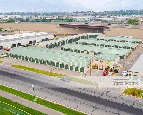 Source URL: https://cdnsc.rentcafe.com/dmslivecafe/3/1073723/1073723-1-3.jpg?width=-1&height=385&quality=80