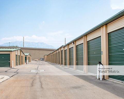 Source URL: https://cdnsc.rentcafe.com/dmslivecafe/3/1073723/1073723-1-5.jpg?width=-1&height=385&quality=80