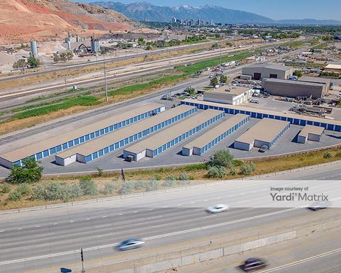 Source URL: https://cdnsc.rentcafe.com/dmslivecafe/3/1073731/1073731-1-4.jpg?width=-1&height=385&quality=80