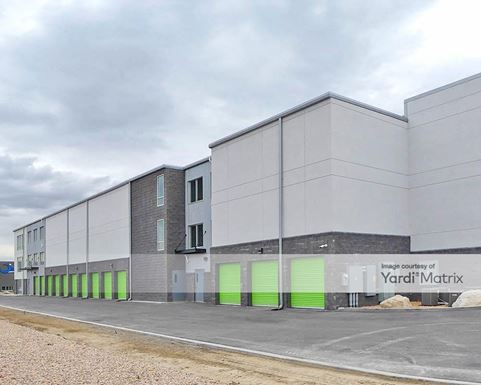 Source URL: https://cdnsc.rentcafe.com/dmslivecafe/3/1073768/1073768-1-3.jpg?width=-1&height=385&quality=80