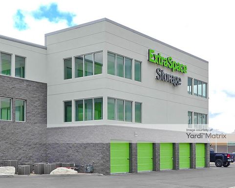 Source URL: https://cdnsc.rentcafe.com/dmslivecafe/3/1073768/1073768-1-4.jpg?width=-1&height=385&quality=80