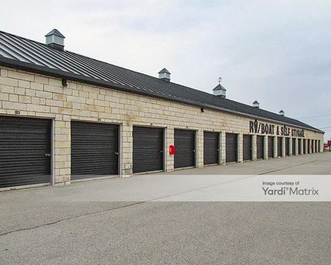 Source URL: https://cdnsc.rentcafe.com/dmslivecafe/3/1073784/1073784-1-4.jpg?width=-1&height=385&quality=80