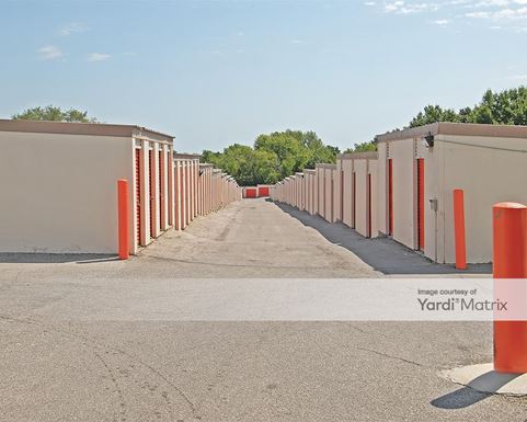 Source URL: https://cdnsc.rentcafe.com/dmslivecafe/3/1073798/1073798-1-4.jpg?width=-1&height=385&quality=80