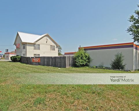 Source URL: https://cdnsc.rentcafe.com/dmslivecafe/3/1073798/1073798-1-5.jpg?width=-1&height=385&quality=80