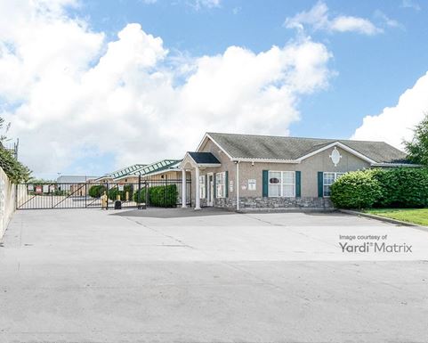 Source URL: https://cdnsc.rentcafe.com/dmslivecafe/3/1073809/1073809-1-2.jpg?width=-1&height=385&quality=80