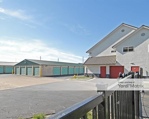 Source URL: https://cdnsc.rentcafe.com/dmslivecafe/3/1073816/1073816-1-3.jpg?width=-1&height=385&quality=80