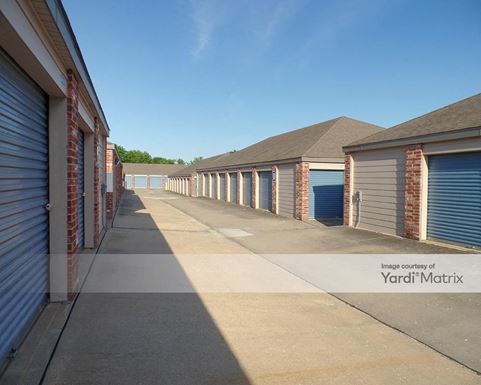 Source URL: https://cdnsc.rentcafe.com/dmslivecafe/3/1073823/1073823-1-3.jpg?width=-1&height=385&quality=80