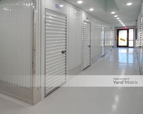 Source URL: https://cdnsc.rentcafe.com/dmslivecafe/3/1073823/1073823-1-4.jpg?width=-1&height=385&quality=80