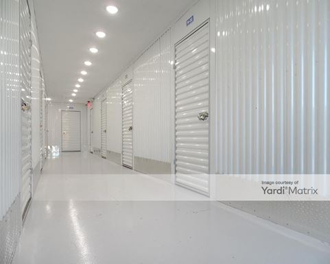 Source URL: https://cdnsc.rentcafe.com/dmslivecafe/3/1073823/1073823-1-6.jpg?width=-1&height=385&quality=80