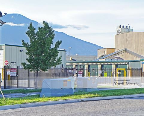 Source URL: https://cdnsc.rentcafe.com/dmslivecafe/3/1073862/1073862-1-2.jpg?width=-1&height=385&quality=80