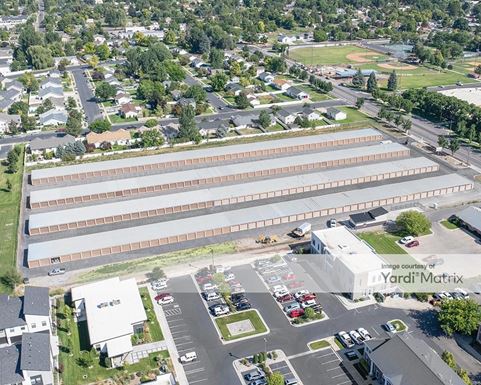 Source URL: https://cdnsc.rentcafe.com/dmslivecafe/3/1073863/1073863-1-4.jpg?width=-1&height=385&quality=80