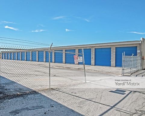 Source URL: https://cdnsc.rentcafe.com/dmslivecafe/3/1073900/1073900-1-4.jpg?width=-1&height=385&quality=80