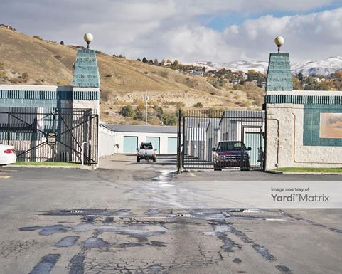 Source URL: https://cdnsc.rentcafe.com/dmslivecafe/3/1073914/1073914-1-3.jpg?width=-1&height=385&quality=80