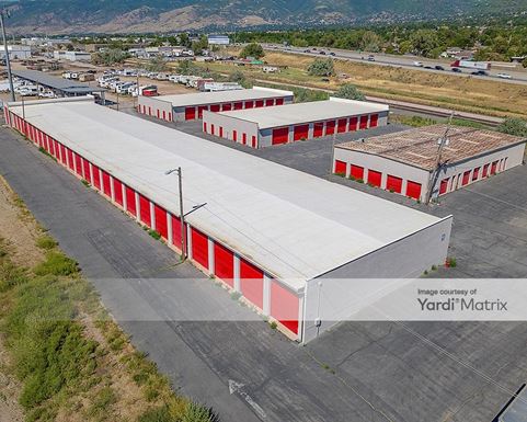 Source URL: https://cdnsc.rentcafe.com/dmslivecafe/3/1073918/1073918-1-5.jpg?width=-1&height=385&quality=80