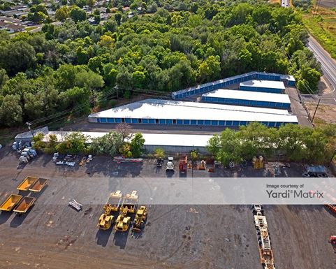 Source URL: https://cdnsc.rentcafe.com/dmslivecafe/3/1073938/1073938-1-4.jpg?width=-1&height=385&quality=80