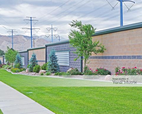 Source URL: https://cdnsc.rentcafe.com/dmslivecafe/3/1073940/1073940-1-4.jpg?width=-1&height=385&quality=80