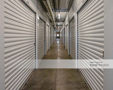 Source URL: https://cdnsc.rentcafe.com/dmslivecafe/3/1073950/1073950-1-5.jpg?width=-1&height=385&quality=80