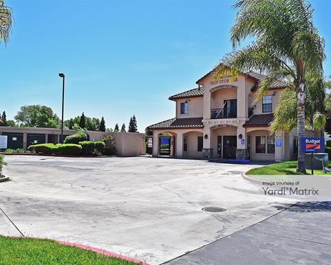 Source URL: https://cdnsc.rentcafe.com/dmslivecafe/3/1073956/1073956-1-2.jpg?width=-1&height=385&quality=80