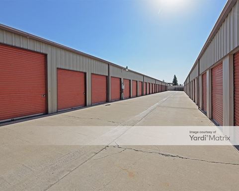 Source URL: https://cdnsc.rentcafe.com/dmslivecafe/3/1073984/1073984-1-5.jpg?width=-1&height=385&quality=80