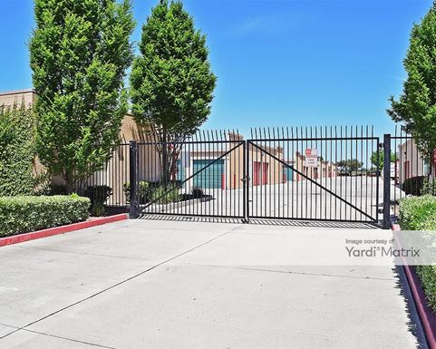 Source URL: https://cdnsc.rentcafe.com/dmslivecafe/3/1073998/1073998-1-4.jpg?width=-1&height=385&quality=80