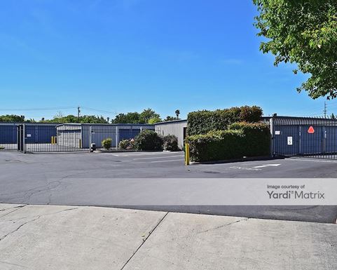 Source URL: https://cdnsc.rentcafe.com/dmslivecafe/3/1074001/1074001-1-2.jpg?width=-1&height=385&quality=80