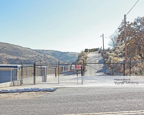 Source URL: https://cdnsc.rentcafe.com/dmslivecafe/3/1074021/1074021-1-5.jpg?width=-1&height=385&quality=80