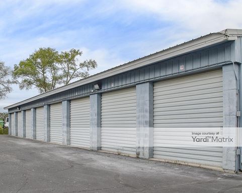 Source URL: https://cdnsc.rentcafe.com/dmslivecafe/3/1074054/1074054-1-4.jpg?width=-1&height=385&quality=80