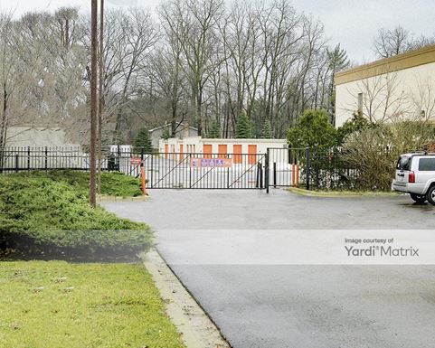 Source URL: https://cdnsc.rentcafe.com/dmslivecafe/3/1074067/1074067-1-3.jpg?width=-1&height=385&quality=80