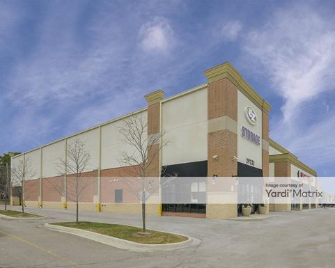 Source URL: https://cdnsc.rentcafe.com/dmslivecafe/3/1074072/1074072-1-4.jpg?width=-1&height=385&quality=80