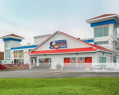 Storage Units for Rent available at 13635 Merriman Road, Livonia, MI 48150