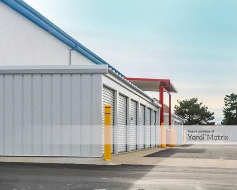 Source URL: https://cdnsc.rentcafe.com/dmslivecafe/3/1074075/1074075-1-4.jpg?width=-1&height=385&quality=80