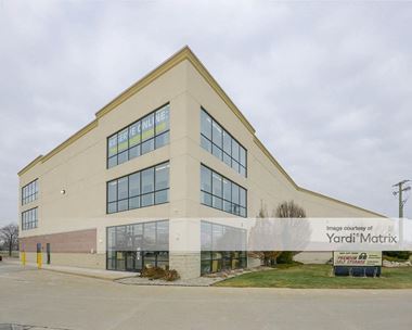 Storage Units for Rent available at 22901 West Industrial Drive, Saint Clair Shores, MI 48080