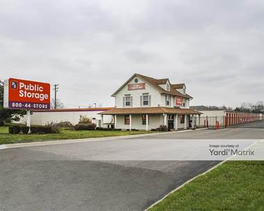 Storage Units for Rent available at 36260 Van Dyke Avenue, Sterling Heights, MI 48312