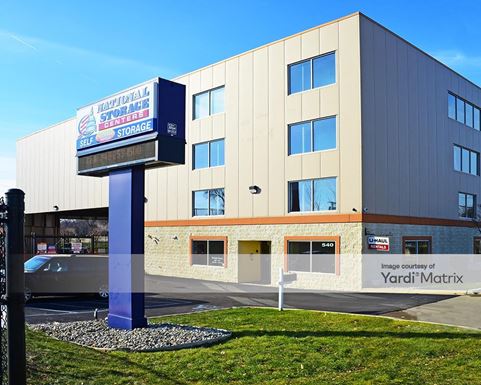 Source URL: https://cdnsc.rentcafe.com/dmslivecafe/3/1074098/1074098-1-2.jpg?width=-1&height=385&quality=80