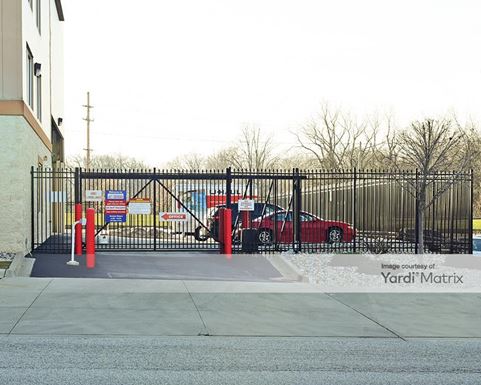 Source URL: https://cdnsc.rentcafe.com/dmslivecafe/3/1074098/1074098-1-4.jpg?width=-1&height=385&quality=80