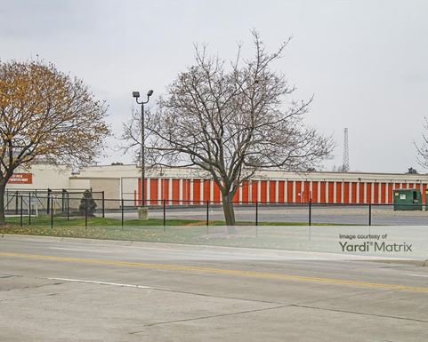 Source URL: https://cdnsc.rentcafe.com/dmslivecafe/3/1074126/1074126-1-5.jpg?width=-1&height=385&quality=80