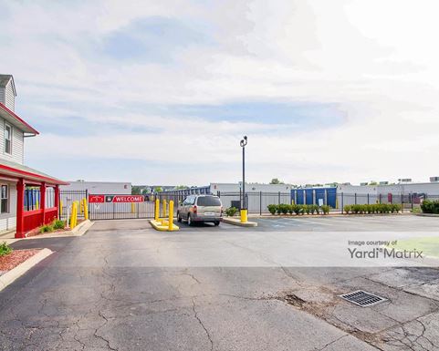 Source URL: https://cdnsc.rentcafe.com/dmslivecafe/3/1074133/1074133-1-2.jpg?width=-1&height=385&quality=80