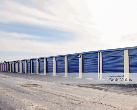 Source URL: https://cdnsc.rentcafe.com/dmslivecafe/3/1074133/1074133-1-4.jpg?width=-1&height=385&quality=80