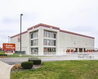 Storage Units for Rent available at 1404 East Big Beaver Road, Troy, MI 48083