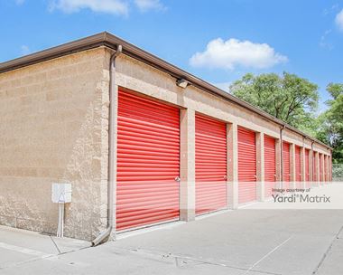 Storage Units for Rent available at 28000 Mound Road, Warren, MI 48092