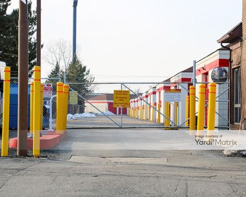 Source URL: https://cdnsc.rentcafe.com/dmslivecafe/3/1074161/1074161-1-3.jpg?width=-1&height=385&quality=80