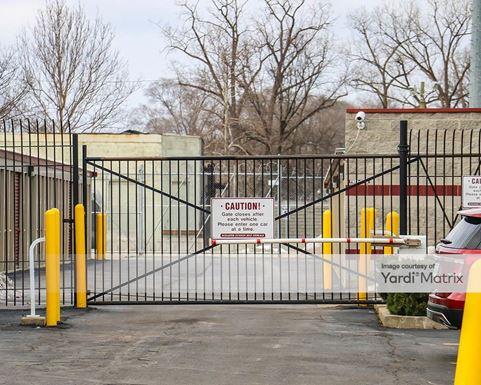 Source URL: https://cdnsc.rentcafe.com/dmslivecafe/3/1074164/1074164-1-2.jpg?width=-1&height=385&quality=80