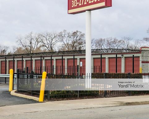 Source URL: https://cdnsc.rentcafe.com/dmslivecafe/3/1074164/1074164-1-4.jpg?width=-1&height=385&quality=80