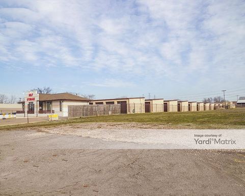 Source URL: https://cdnsc.rentcafe.com/dmslivecafe/3/1074171/1074171-1-4.jpg?width=-1&height=385&quality=80