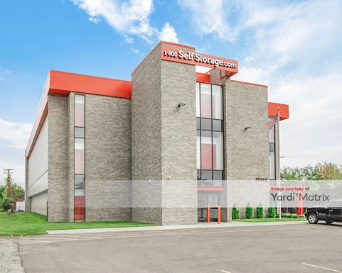 Source URL: https://cdnsc.rentcafe.com/dmslivecafe/3/1074184/1074184-1-2.jpg?width=-1&height=385&quality=80