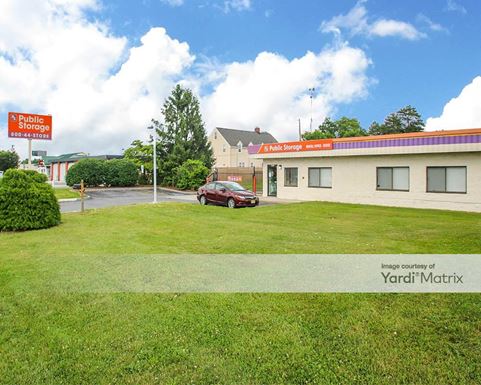 Source URL: https://cdnsc.rentcafe.com/dmslivecafe/3/1074247/1074247-1-2.jpg?width=-1&height=385&quality=80