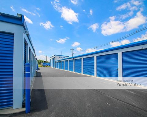 Source URL: https://cdnsc.rentcafe.com/dmslivecafe/3/1074250/1074250-1-5.jpg?width=-1&height=385&quality=80